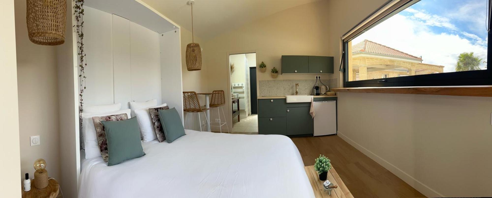La Parenthese Hotel Auberives-sur-Vareze Exterior foto