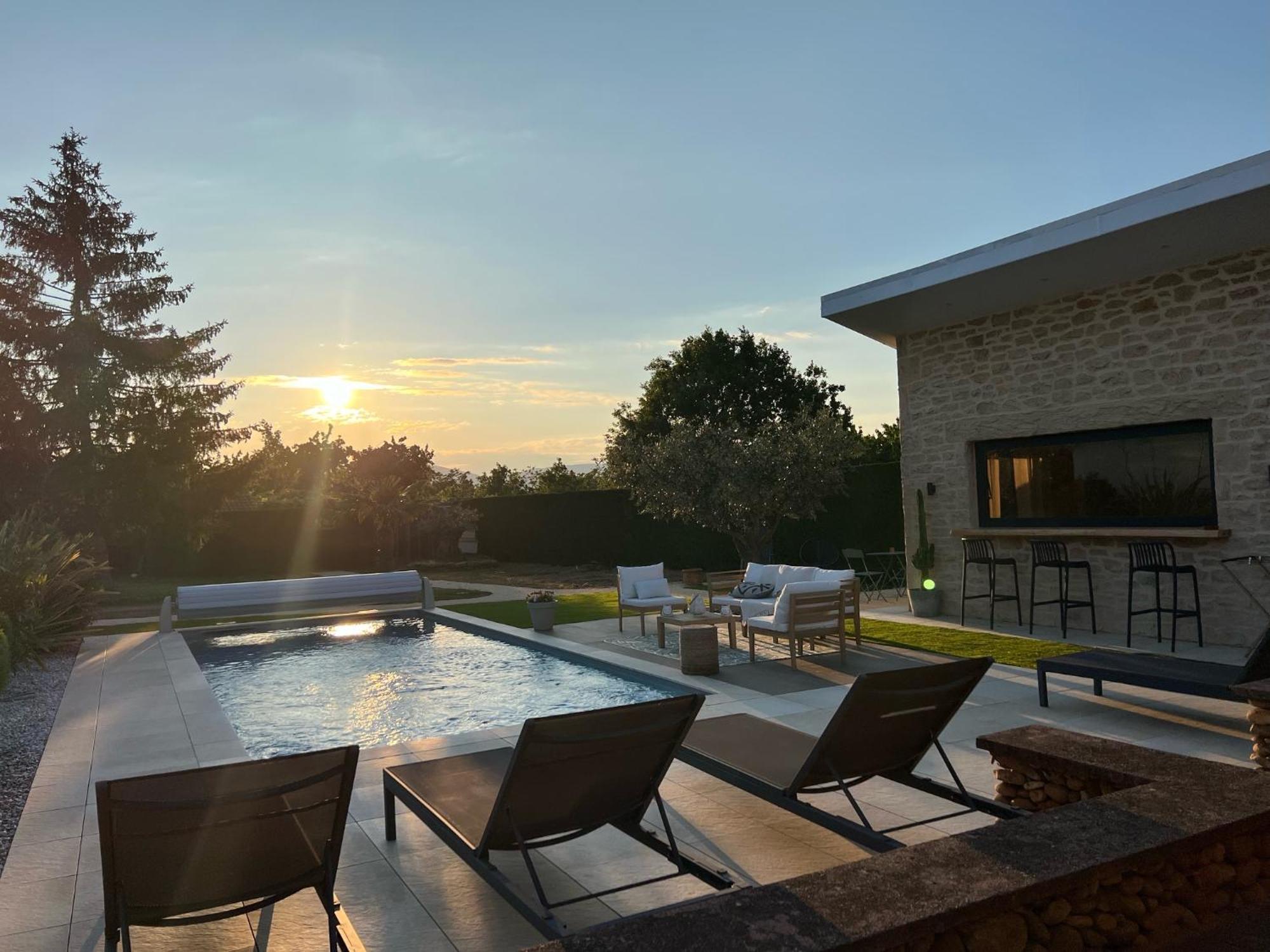 La Parenthese Hotel Auberives-sur-Vareze Exterior foto